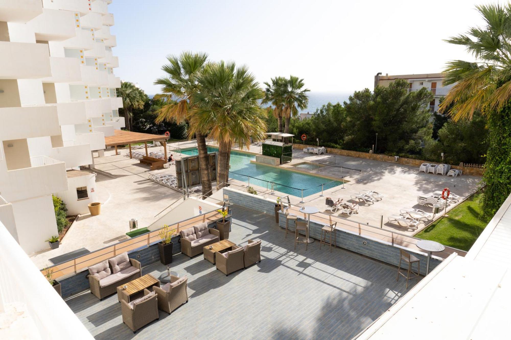 Apartahotel Vistasol 3*