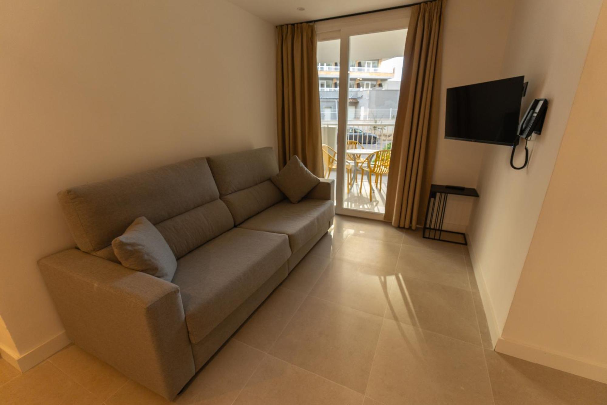 Vistasol Apartahotel 3*