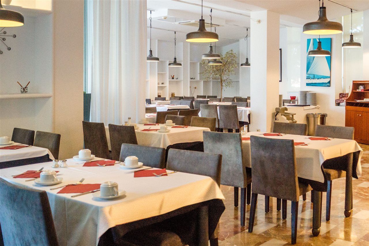 Apartahotel Vistasol 3*